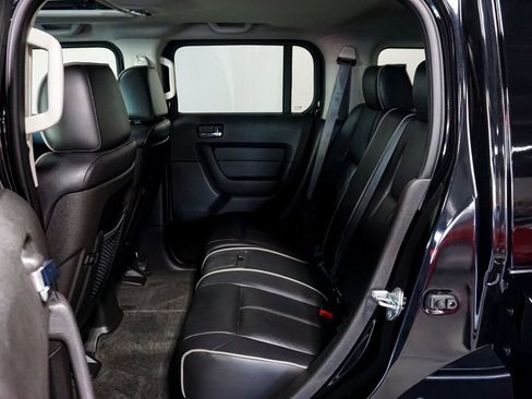 Used 2009 HUMMER H3 Alpha image 30