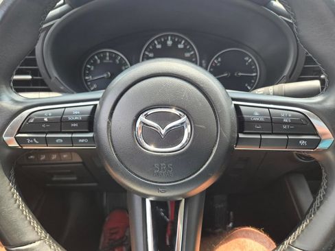 Used 2025 MAZDA MAZDA3 s FWD image 11