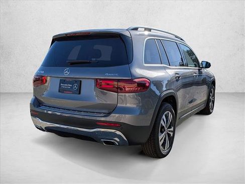 New 2026 Mercedes-Benz GLB 250 4MATIC image 2