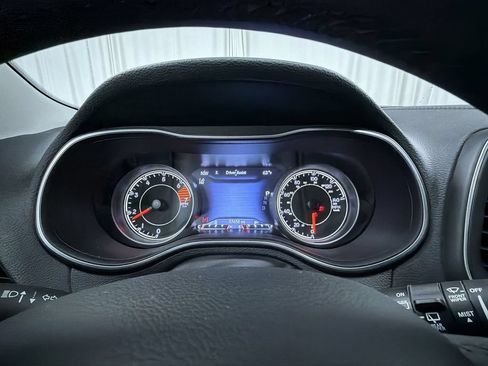 Used 2023 Jeep Cherokee Altitude Lux AWD/4WD image 10