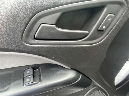 Certified 2017 Chevrolet Colorado W/T image 15