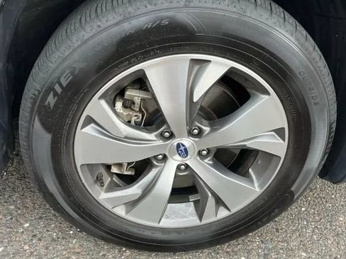 Used 2021 Subaru Ascent Premium w/ Convenience Package AWD/4WD image 19
