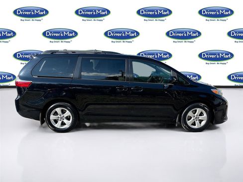 Used 2020 Toyota Sienna LE FWD image 8