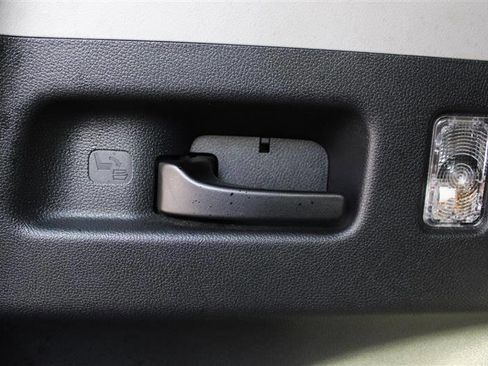 Used 2017 Honda CR-V EX-L image 30