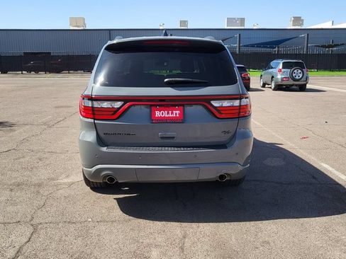 Used 2023 Dodge Durango R/T w/ Hemi Orange Plus Package RWD image 7