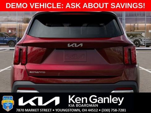 New 2025 Kia Sorento LX FWD image 13