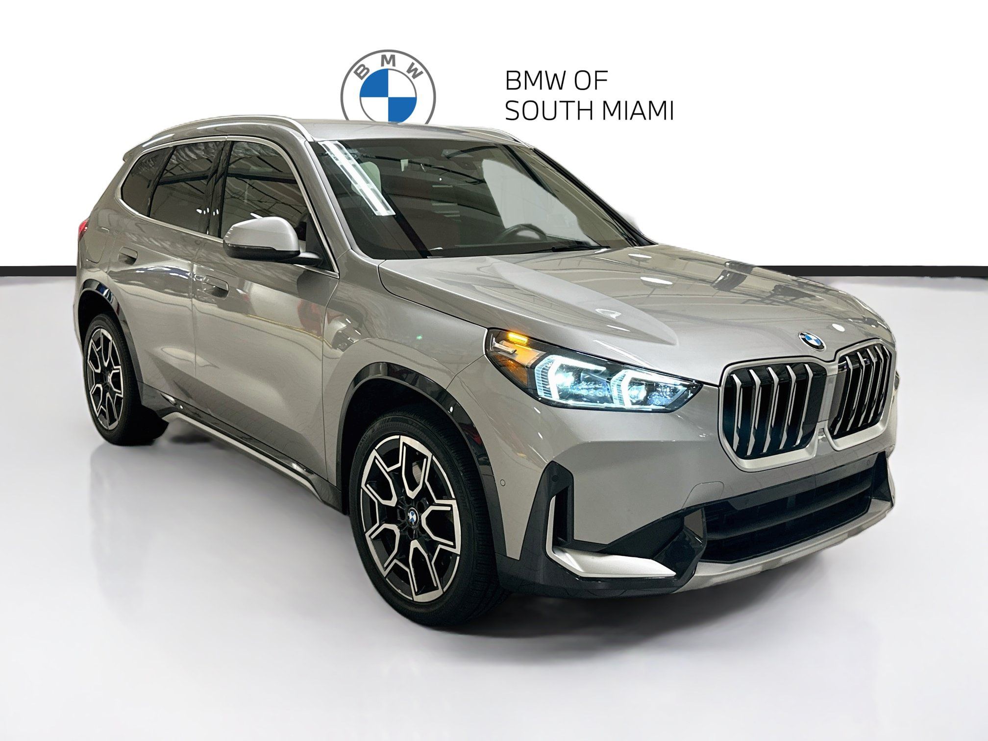 Certified 2023 BMW X1 xDrive28i w/ Convenience Package AWD/4WD image 1