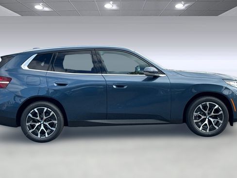 Used 2025 BMW X3 xDrive30i w/ Convenience Package image 7