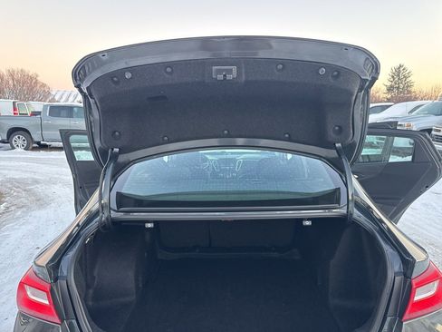 Used 2017 Chevrolet Malibu LS image 31