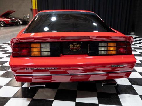 Used 1987 Chevrolet Camaro Z28 image 15
