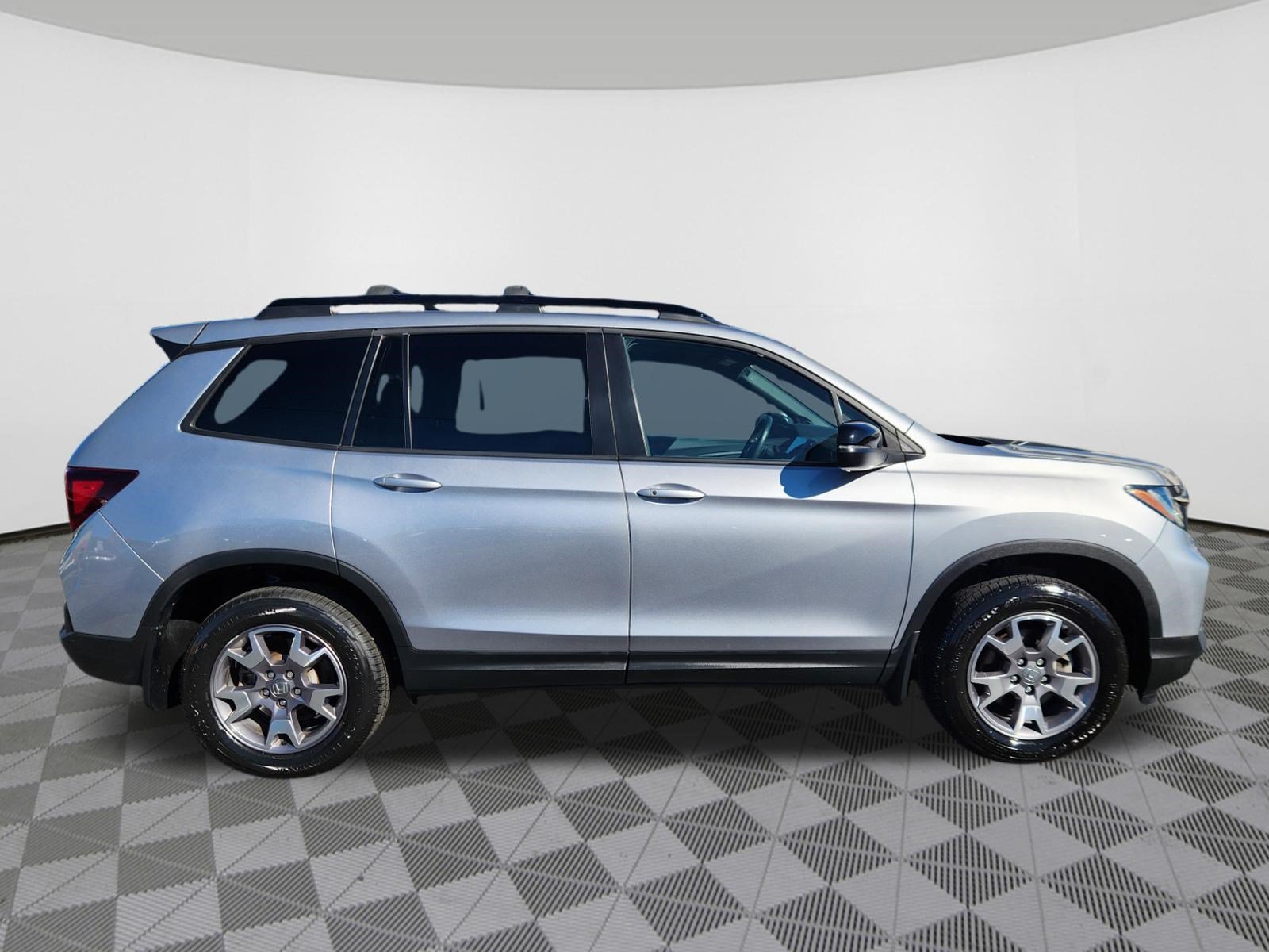 Certified 2023 Honda Passport TrailSport image 6
