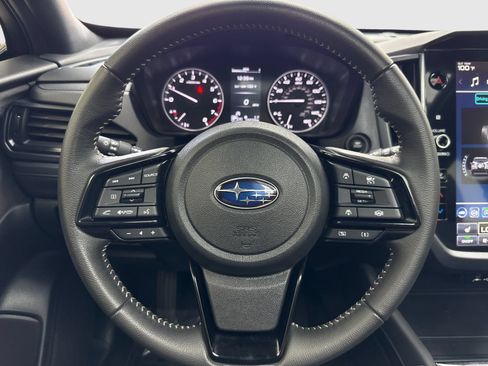 Used 2025 Subaru Forester Premium AWD/4WD image 19