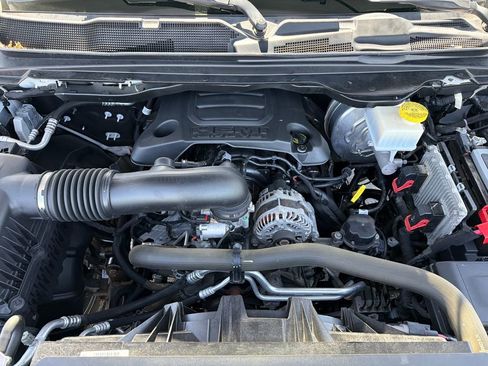 Used 2022 RAM 1500 Laramie w/ Sport Appearance Package AWD/4WD image 20
