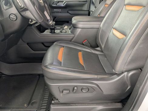 Used 2023 GMC Sierra 1500 AT4 w/ AT4 Premium Package AWD/4WD image 12