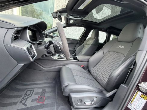 Used 2024 Audi RS 6 performance AWD/4WD image 17