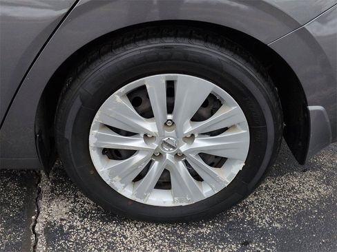 Used 2021 Nissan Sentra S image 21