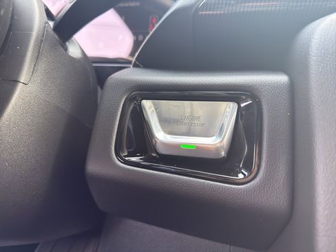 New 2026 GMC Yukon Elevation image 13