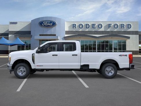 New 2025 Ford F250 XL image 3