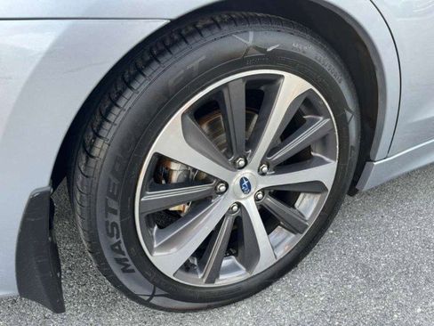Used 2015 Subaru Legacy 2.5i Limited AWD/4WD image 20