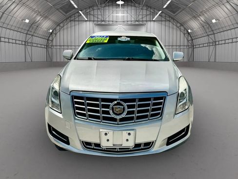 Used 2013 Cadillac XTS FWD image 2