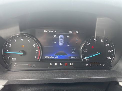 Used 2020 Ford Explorer XLT image 35