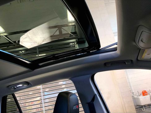 Used 2022 GMC Terrain AT4 w/ Infotainment Package II image 13