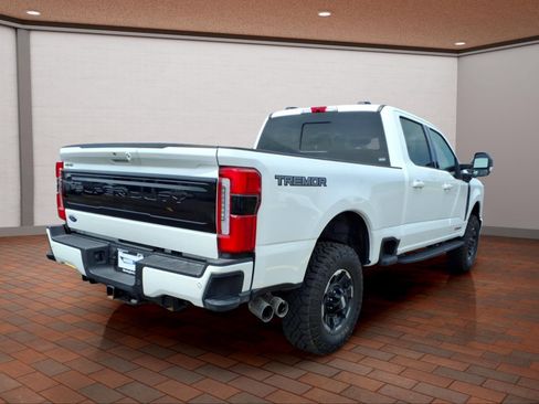 Used 2026 Ford F350 Platinum w/ Tremor Off-Road Package AWD/4WD image 8