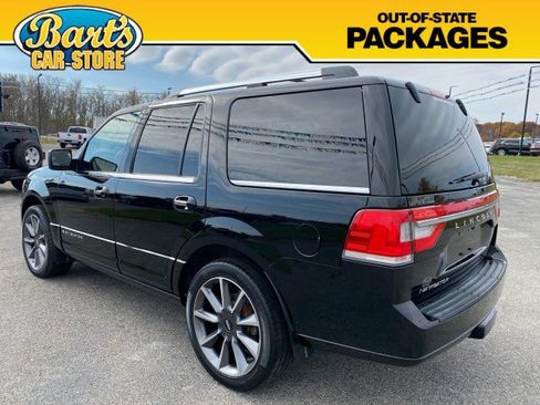 Used 2017 Lincoln Navigator Reserve image 4
