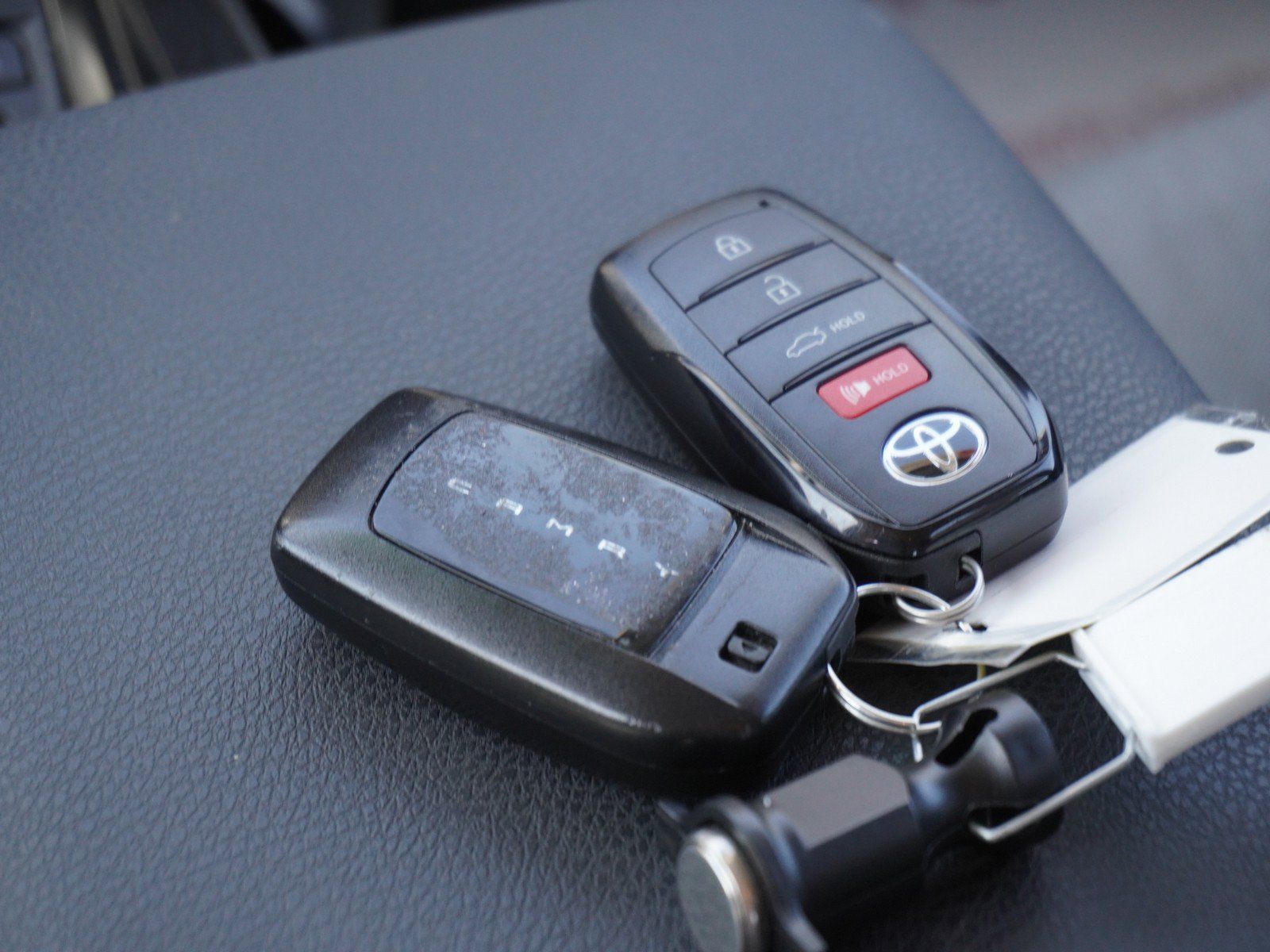 Used 2026 Toyota Camry LE FWD image 17