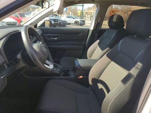 Used 2024 Honda CR-V EX image 8