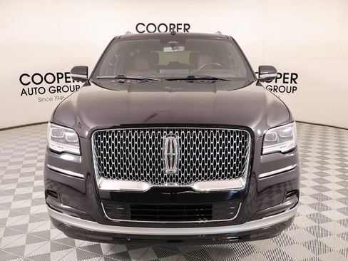 Certified 2023 Lincoln Navigator Reserve image 10