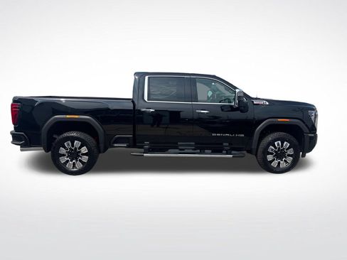 Used 2026 GMC Sierra 2500 Denali w/ Denali Reserve Package AWD/4WD image 9