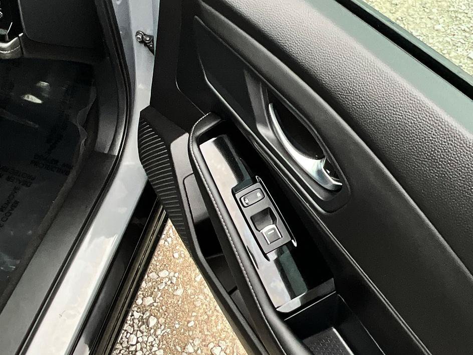 Used 2025 Honda Accord Touring image 40