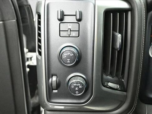 Used 2018 Chevrolet Silverado 1500 LTZ w/ Sport Package image 10