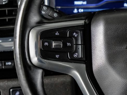 Used 2025 Chevrolet Silverado 2500 LTZ w/ LTZ Premium Package AWD/4WD image 18