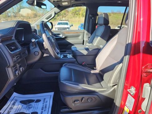 Used 2023 Chevrolet Tahoe Premier image 19