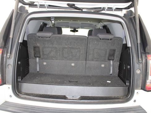 Used 2017 GMC Yukon SLE w/ SLE Value Package RWD image 14