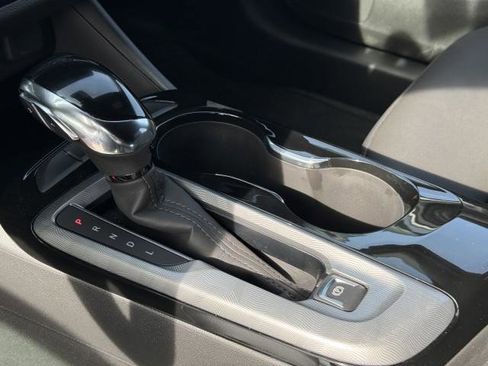 New 2026 Buick Envista Sport Touring image 22