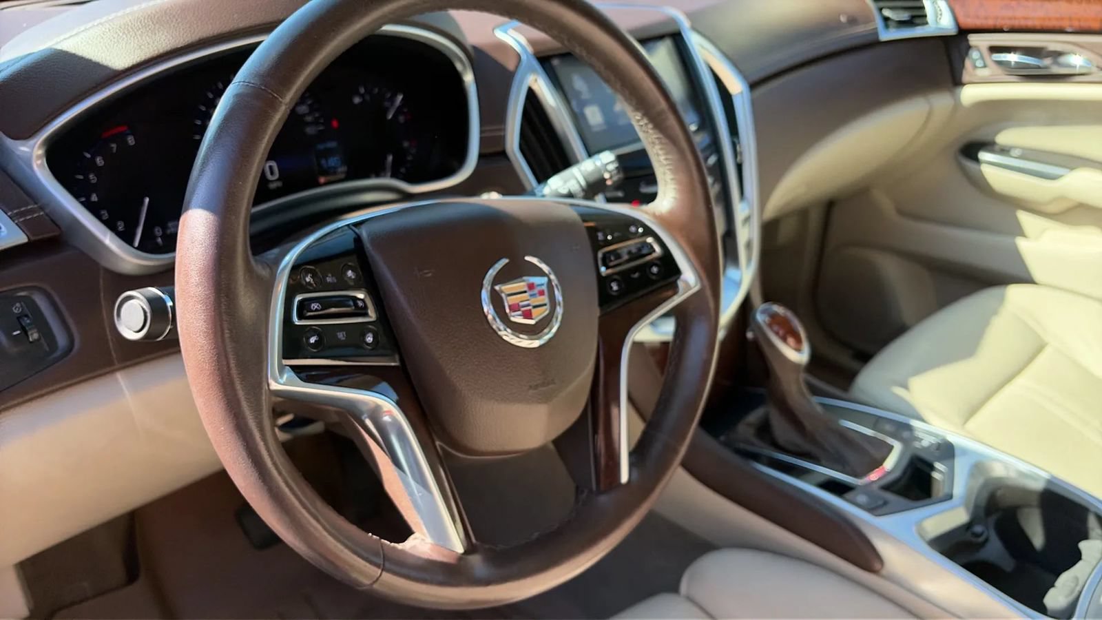 Used 2016 Cadillac SRX Performance w/ Driver Awareness Package FWD image 14