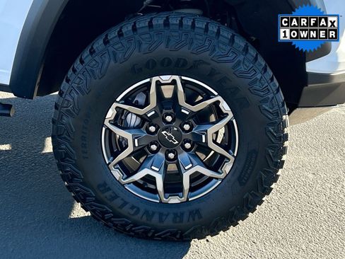 Used 2023 Chevrolet Colorado ZR2 w/ ZR2 Convenience Package III image 30