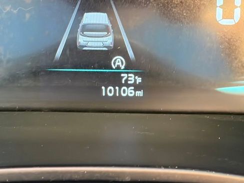 Used 2025 Kia Soul LX w/ LX Technology Package image 22