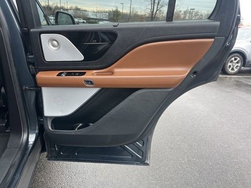 Used 2022 Lincoln Aviator Reserve w/ Equipment Group 201A image 22