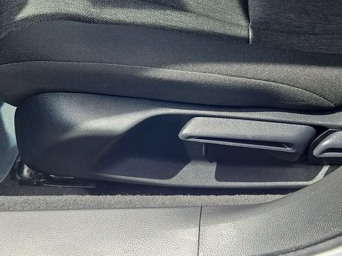 Certified 2023 Honda Accord LX image 18