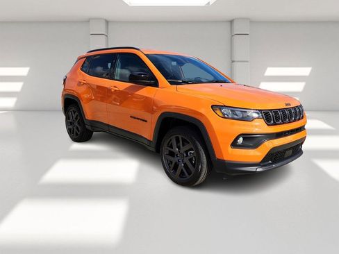 New 2026 Jeep Compass Latitude AWD/4WD image 7
