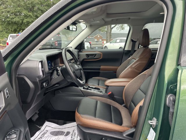 Certified 2025 Ford Bronco Sport Outer Banks w/ Outer Banks Tech Package+ AWD/4WD image 15