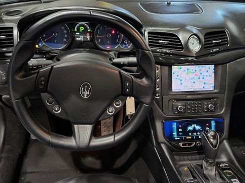 Used 2015 Maserati GranTurismo Sport RWD image 24