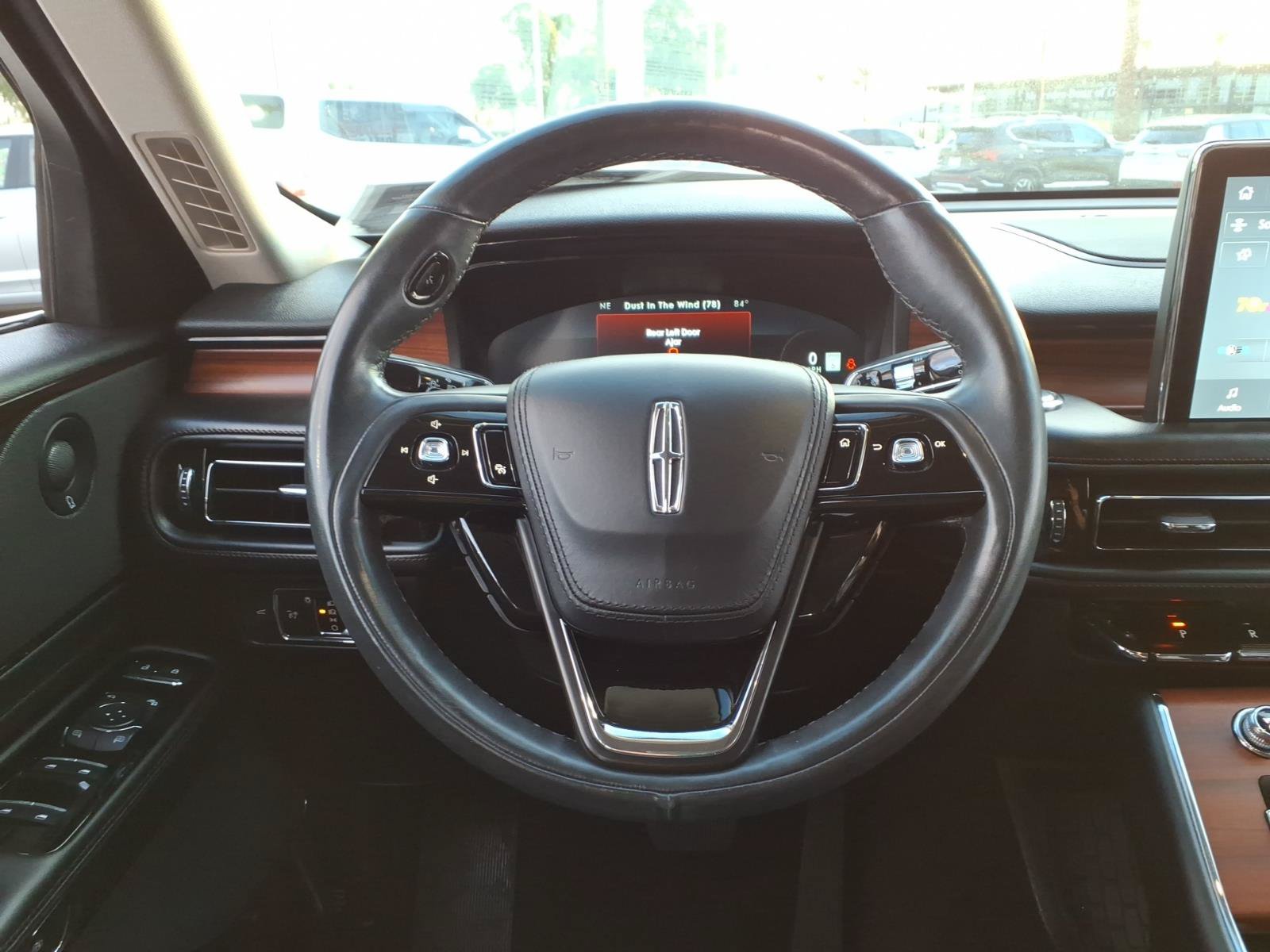 Used 2022 Lincoln Aviator Reserve w/ Elements Package Plus RWD image 13