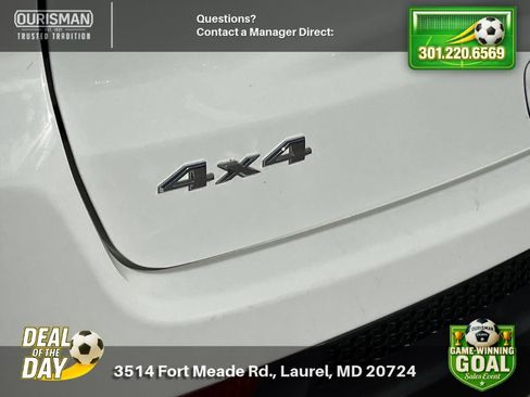 Used 2025 Jeep Compass Latitude w/ Sun & Sound Group AWD/4WD image 23