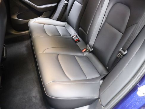 Used 2023 Tesla Model 3 Standard Range image 43