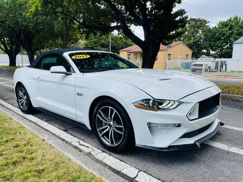 Used 2021 Ford Mustang GT Premium image 7